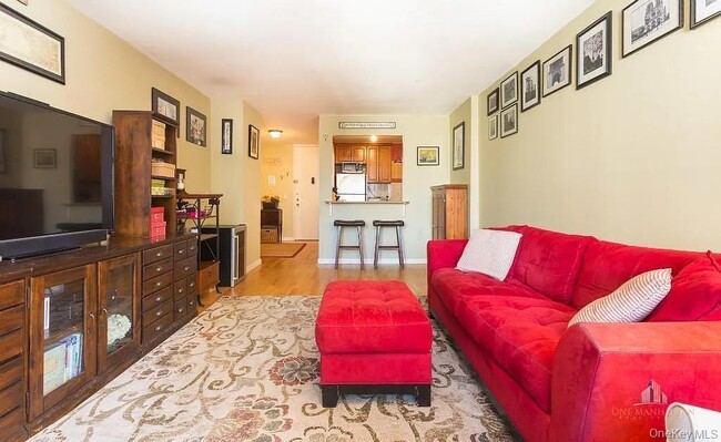 property at 345 E 93rd St