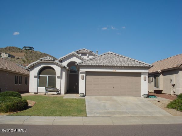 2130 E Rockwood Dr in Phoenix, AZ - Building Photo