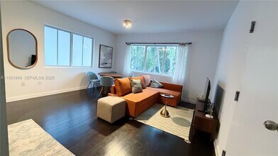 551 Michigan Ave in Miami Beach, FL - Building Photo - Building Photo