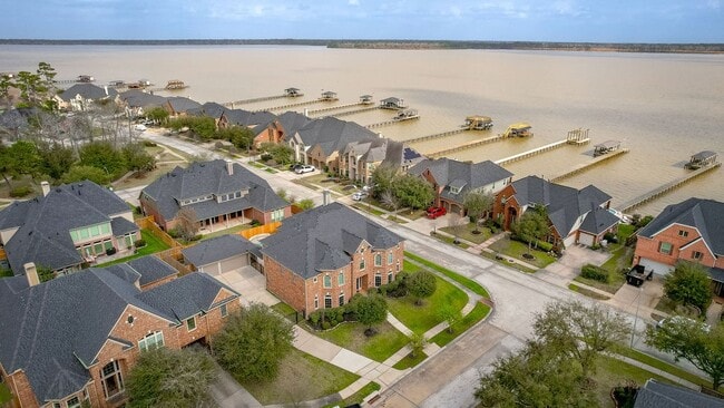 property at 13811 Sugar Dock Ct