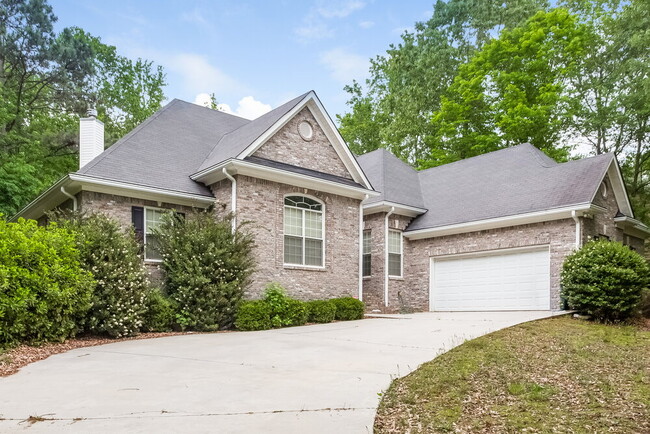 property at 35 Goldfinch Dr