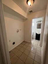 530 K St-Unit -530 K St - Apt. B in Bakersfield, CA - Foto de edificio - Building Photo