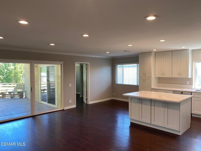 662 Benson Way in Thousand Oaks, CA - Building Photo - Building Photo
