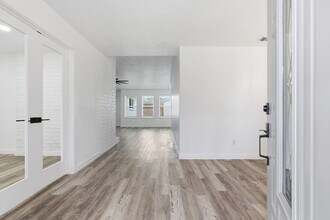 2906 Colonial Dr in Sugar Land, TX - Foto de edificio - Building Photo