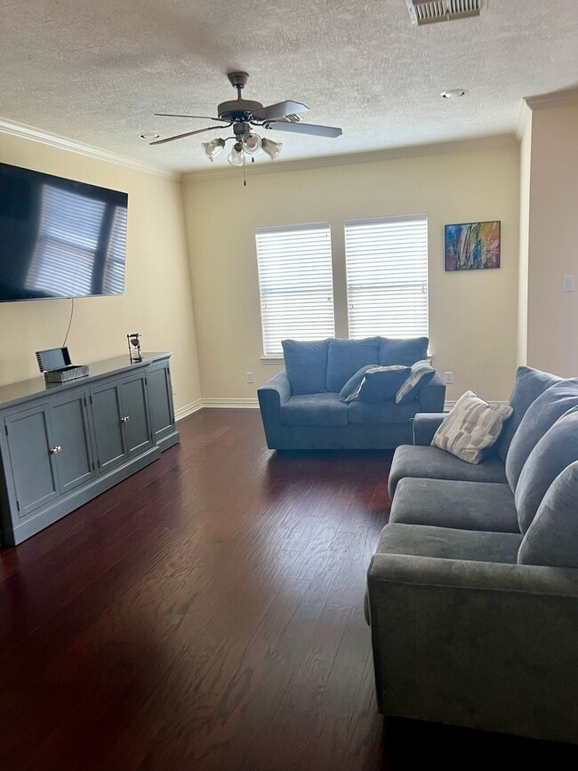 7143 Laguna Villas in Houston, TX - Building Photo - Building Photo