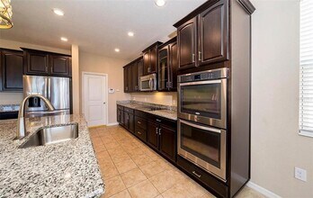 11438 Brighton Knoll Loop in Riverview, FL - Building Photo - Building Photo