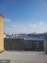 133 S 50th St, Unit 3 in Philadelphia, PA - Building Photo