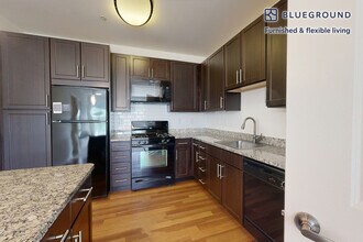 80 N Central Ave in Hempstead, NY - Foto de edificio - Building Photo