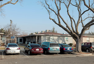 1939 Darrah St Apartments