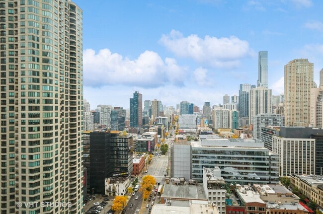 900 W Washington Blvd, Unit 32E