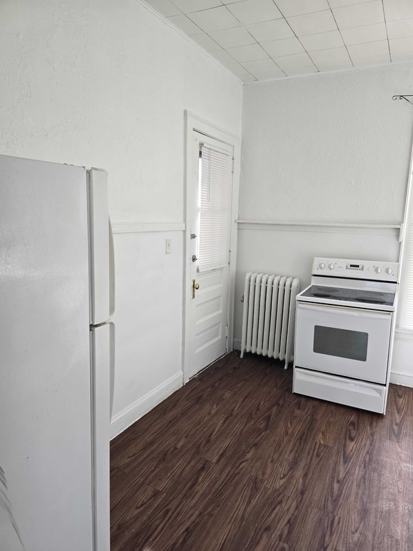 property at 701 S Bluff Blvd