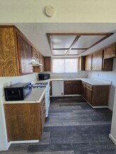 932 Kinnett Ave in Ridgecrest, CA - Building Photo - Building Photo