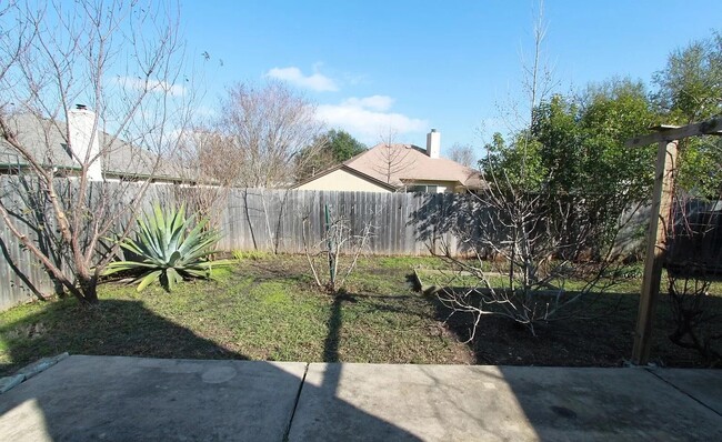 3312 Silk Oak Dr in Austin, TX - Building Photo - Building Photo