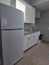 58 Juniper Rd in Port Washington, NY - Building Photo - Building Photo