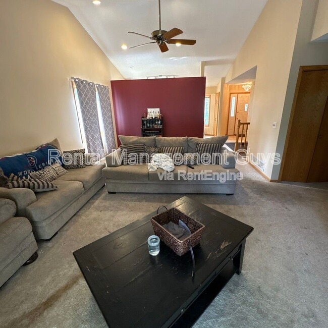 property at 726 E Nicollet Blvd