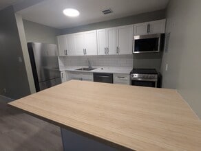 7 Rufus Ave in Halifax, NS - Building Photo - Building Photo