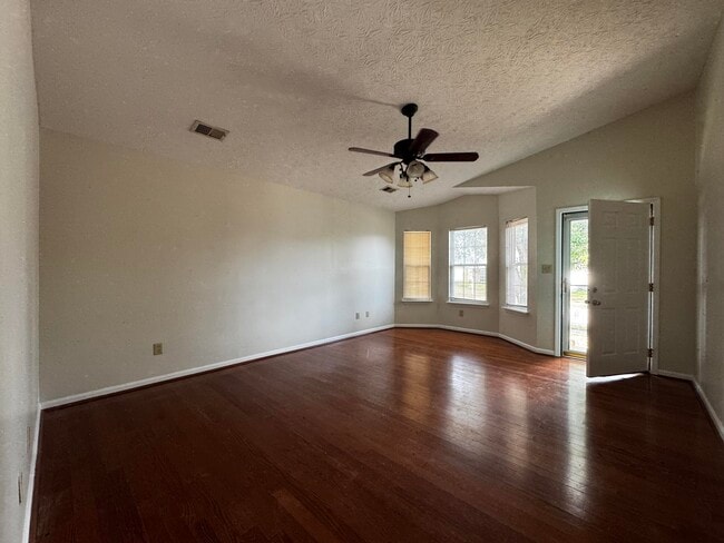 110 Allison Cir in Nicholasville, KY - Building Photo - Building Photo