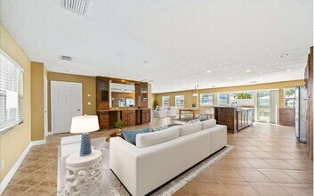 335 Arrowhead Ln in Melbourne Beach, FL - Building Photo - Building Photo