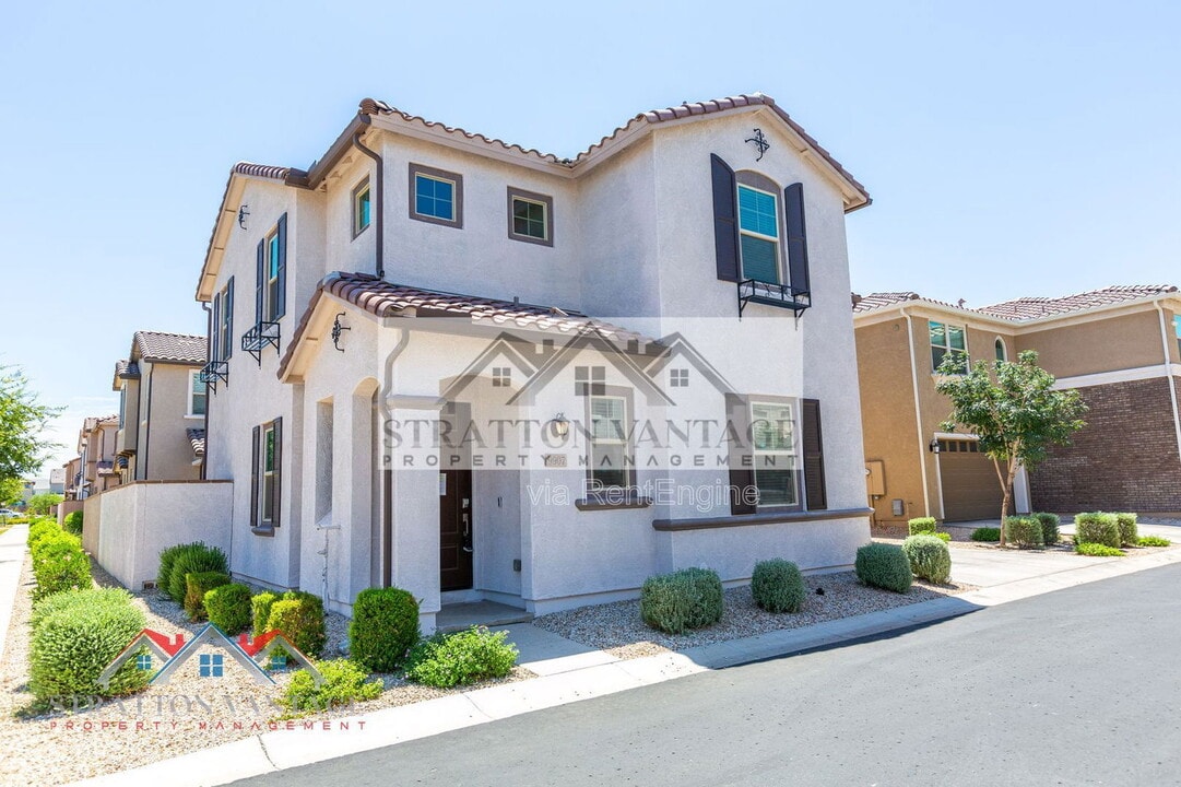 9907 E Tahoe Ave in Mesa, AZ - Building Photo