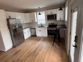 716 Fountain Park Blvd in Asheville, NC - Building Photo - Building Photo