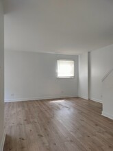 7910 S Muskegon Ave in Chicago, IL - Building Photo - Building Photo