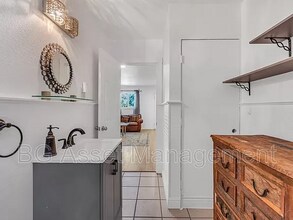 981 Castle Rock Rd in Walnut Creek, CA - Building Photo - Building Photo