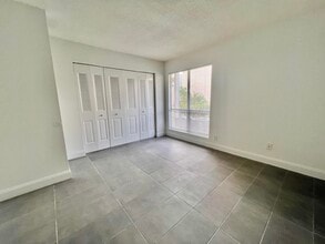 1500 N Congress Ave in West Palm Beach, FL - Building Photo - Building Photo