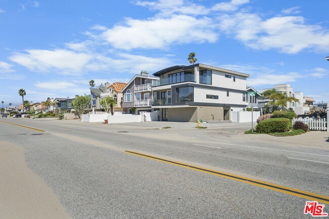 1500 Ocean Dr in Oxnard, CA - Building Photo - Building Photo