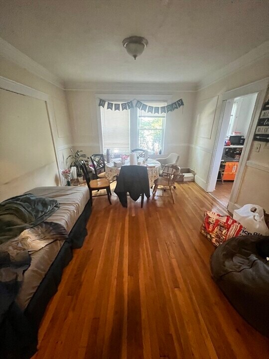 22 Commonwealth Terrace in Boston, MA - Building Photo