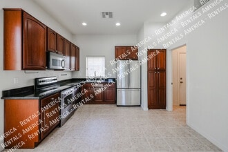 544 N Alma School Rd in Mesa, AZ - Building Photo - Building Photo