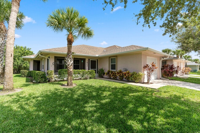 1802 E Sanderling Ln in Fort Pierce, FL - Building Photo - Building Photo