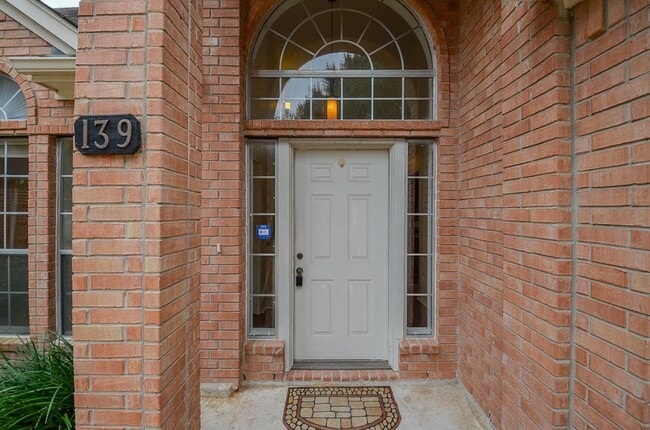 139 Skycrest Dr in Sugar Land, TX - Foto de edificio - Building Photo