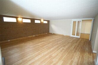 1424 E Park Cir in Tampa, FL - Building Photo - Building Photo