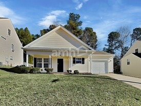 3700 Cashew Dr in Raleigh, NC - Building Photo