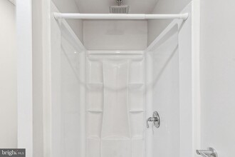 2553 E Somerset St in Philadelphia, PA - Building Photo - Building Photo