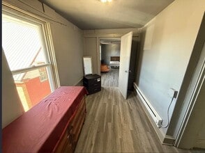 1341 S Layton Blvd in Milwaukee, WI - Building Photo - Building Photo