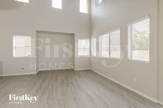 996 Valetta Flat Ave in Las Vegas, NV - Building Photo - Building Photo