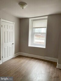 509 E Washington Ln photo'