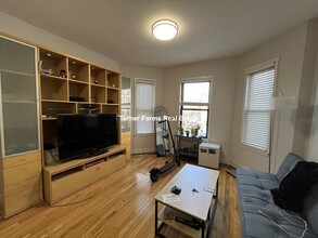 1578 Tremont St, Unit 2 in Boston, MA - Building Photo - Building Photo