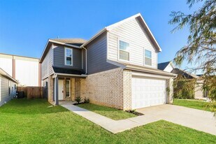 3745 Alexus Dr in Conroe, TX - Building Photo