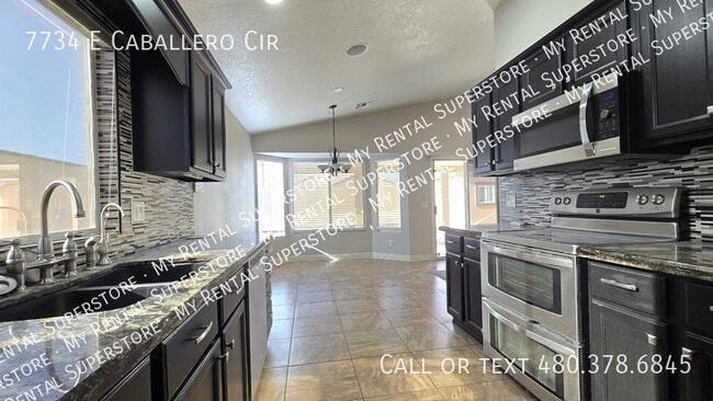 7734 E Caballero Cir in Mesa, AZ - Building Photo - Building Photo