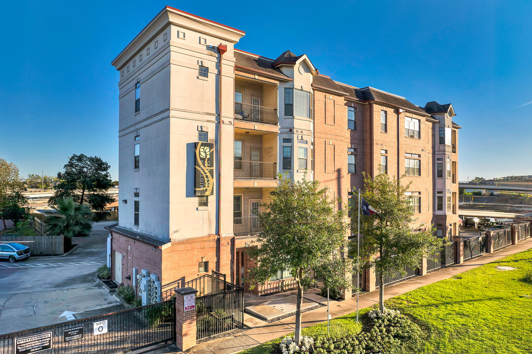 Midtown Grove in Houston, TX - Foto de edificio