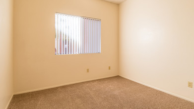 Brittany Court in Tucson, AZ - Building Photo - Interior Photo