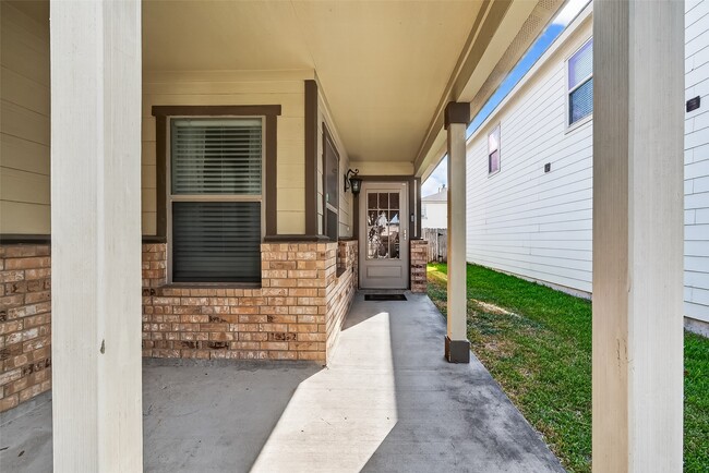 property at 2614 Skyview Crest Ct