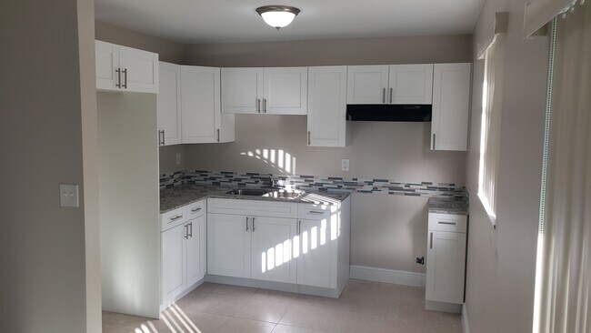 18817 SW 113th Ct, Unit 18817 SW 113 CT in Miami, FL - Building Photo - Building Photo