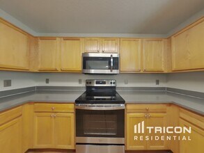 1149 E Lakeview Dr in San Tan Valley, AZ - Foto de edificio - Building Photo