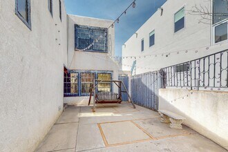1613 Morningside Dr NE in Albuquerque, NM - Building Photo - Building Photo
