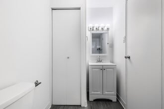 1350 Fifteenth Street in Fort Lee, NJ - Foto de edificio - Interior Photo