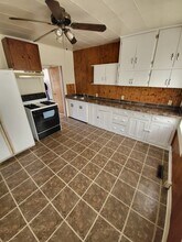 211 S Marr St in Fond du Lac, WI - Foto de edificio - Building Photo