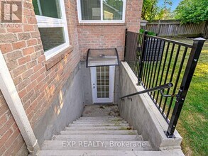3101 Tours Rd in Mississauga, ON - Building Photo - Building Photo